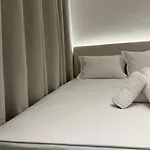 게스트하우스 Mucho Sarandë