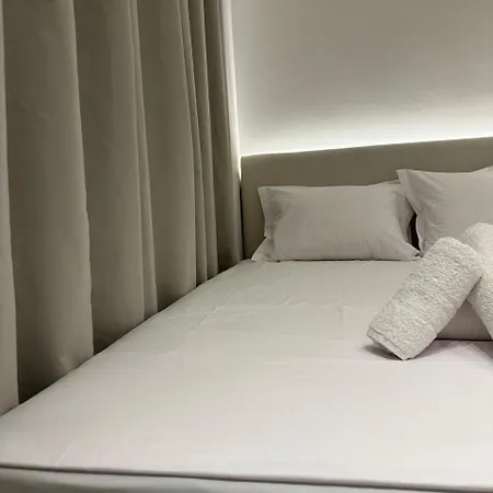 Konukevi Mucho Saranda