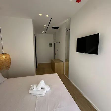 Mucho Konukevi Saranda