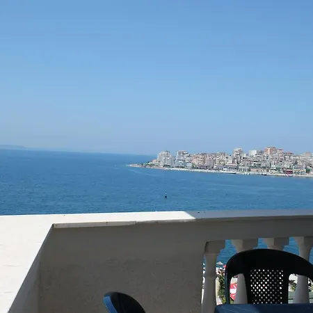 Guest house Mucho 3*