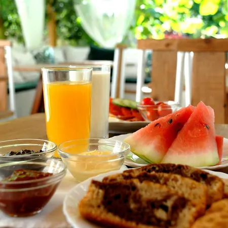 Mucho 3* Sarandë